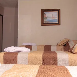 Otel Nezih, İstanbul